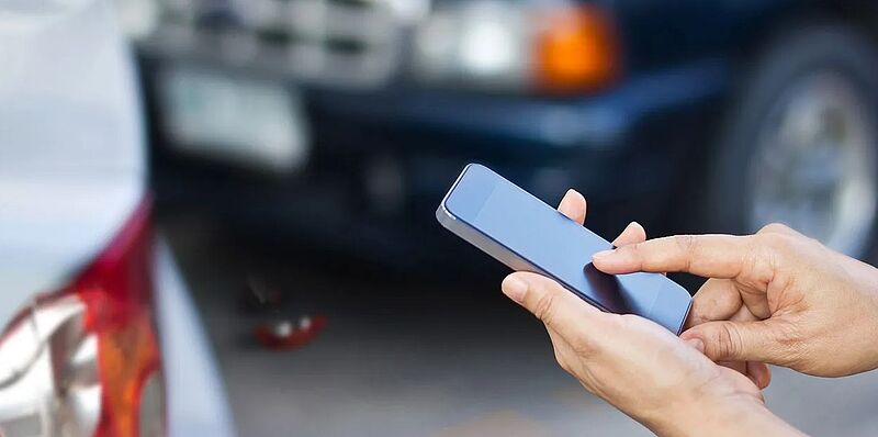 Straftat Unfallflucht – wie verhalte ich mich richtig bei kleineren Remplern?