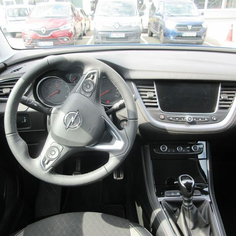 Opel Grandland X 1.2 Start/Stop Business INNOVATION