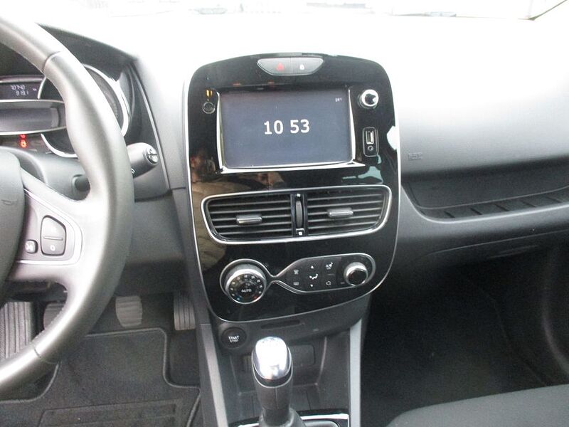 Renault Clio 1.2 16V 75 LIMITED 2018